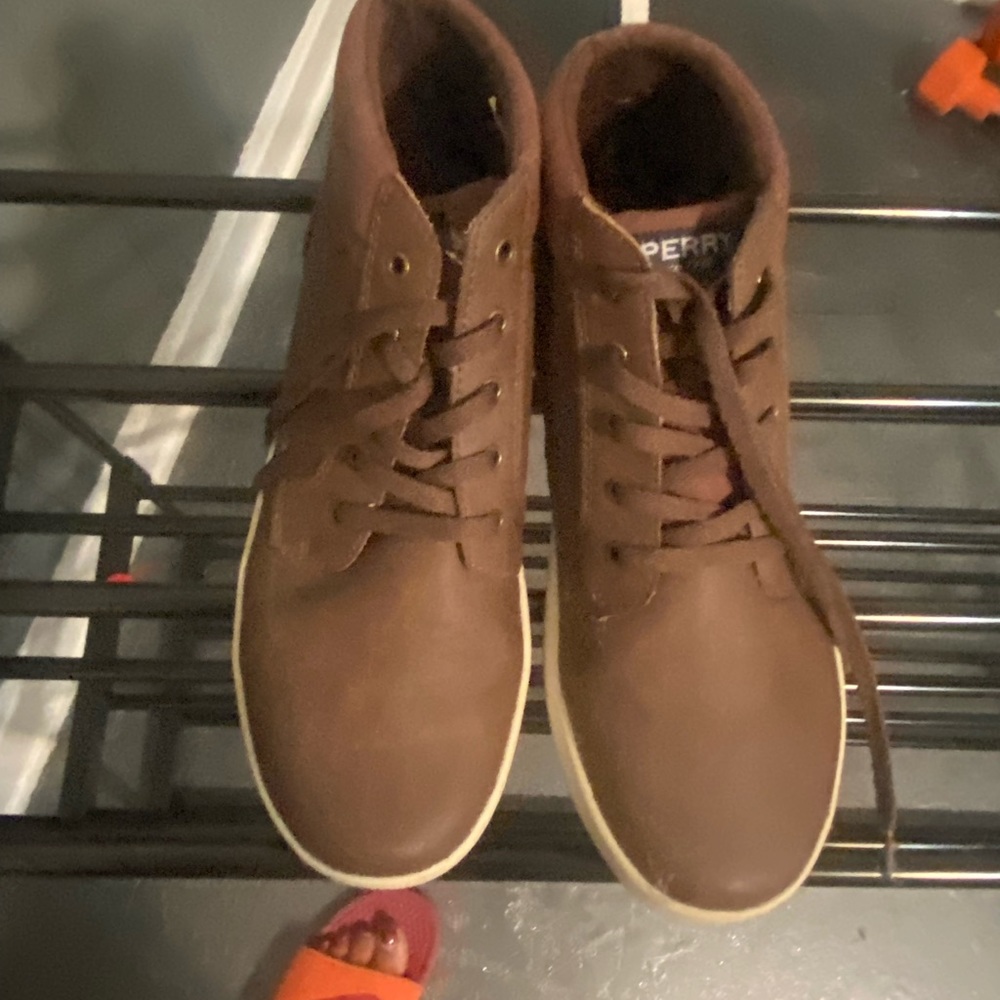 Casual boots